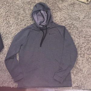 Nike therma mens pullover, grey, size medium